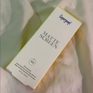 Supergoop! Matte Screen